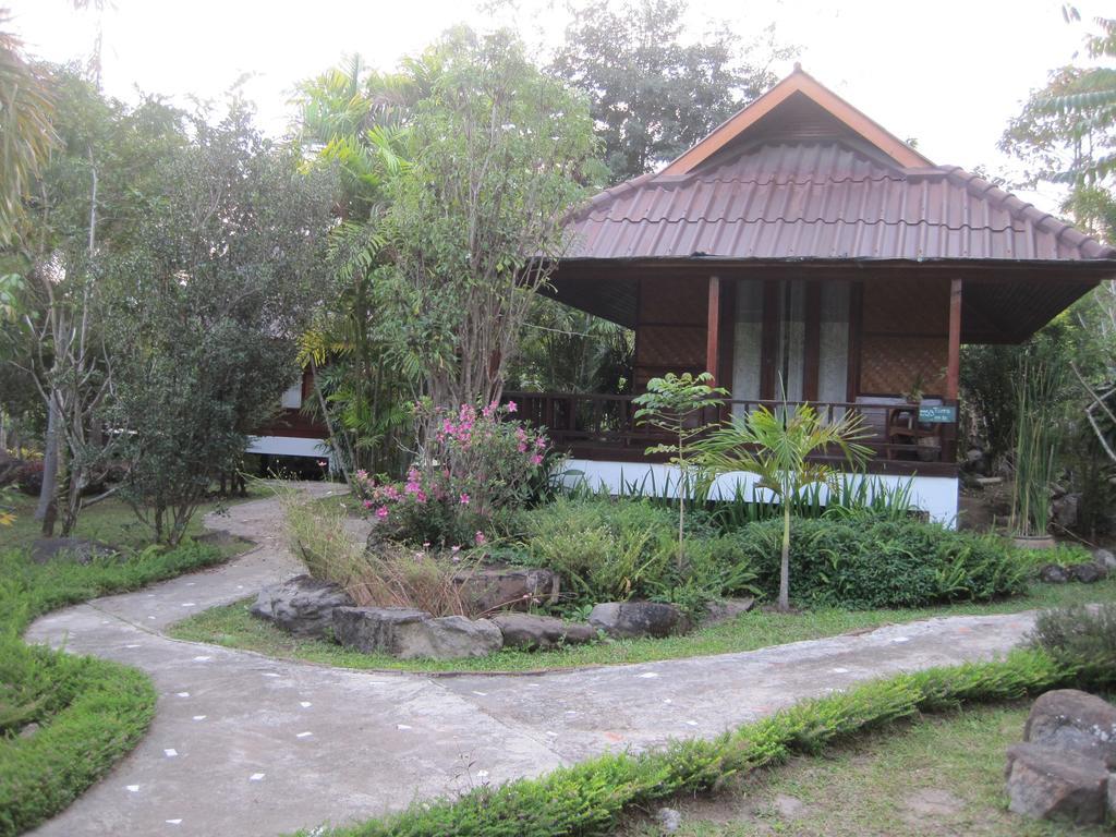 Le Mont Resort Pai Exteriör bild