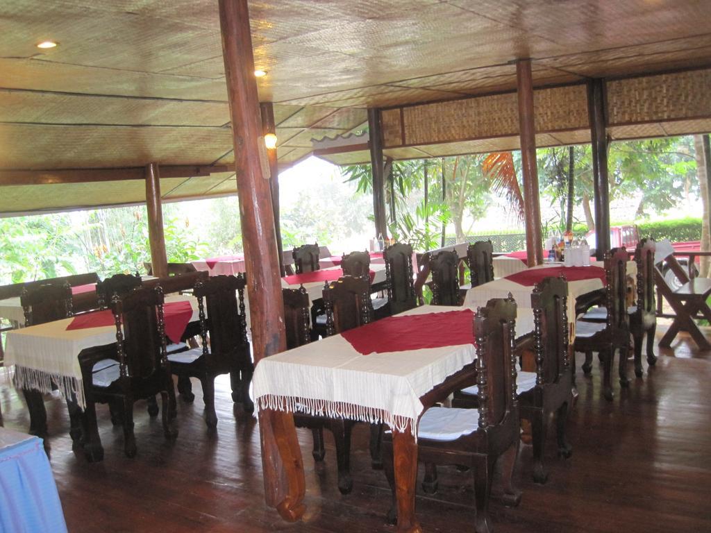 Le Mont Resort Pai Exteriör bild