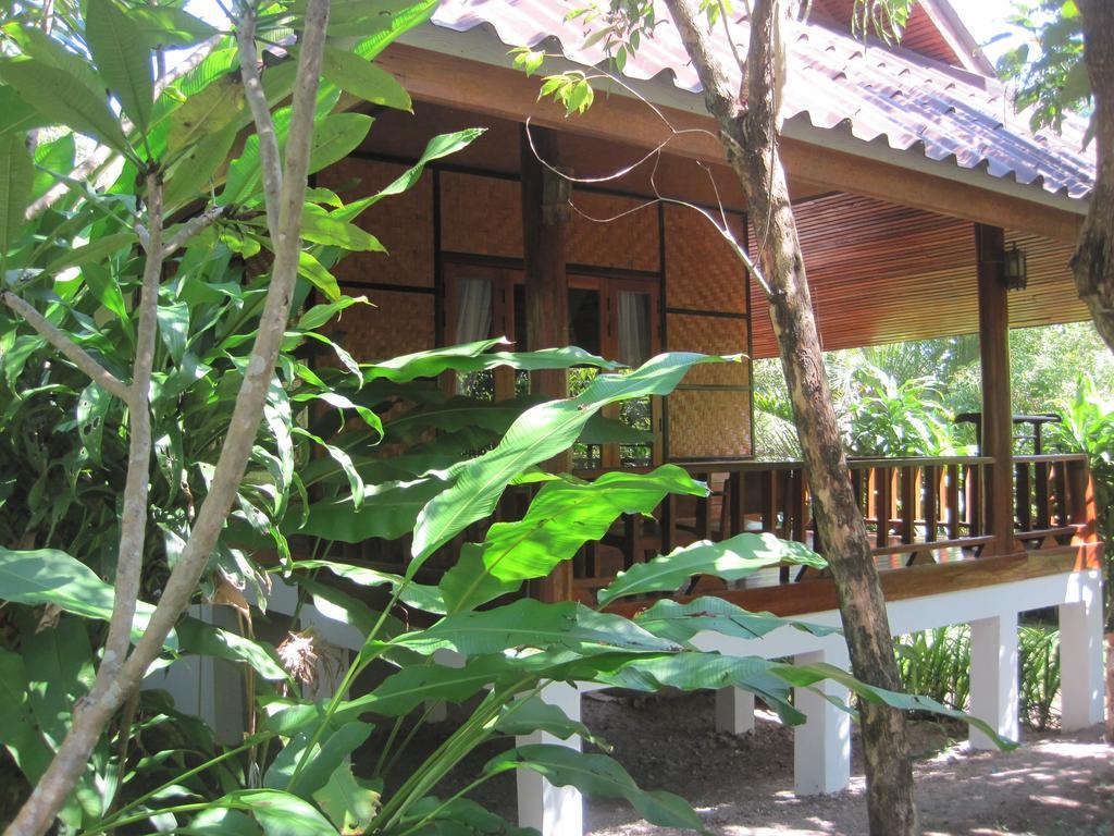 Le Mont Resort Pai Exteriör bild